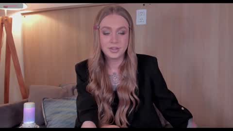 Snapshot of alexashowcum chatting on 03/05/25, 09:26 Alexa online show from 03/05/25, 09:26