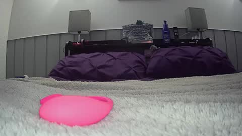 alexass online show from 09/29/25, 01:33