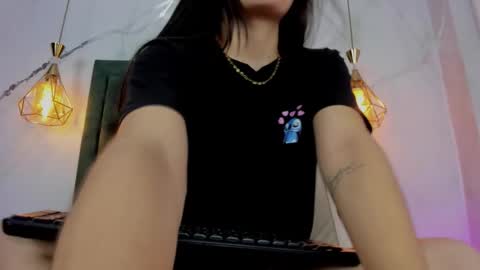    online show from 11/12/25, 09:47