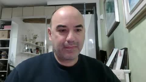 Snapshot of alexct77 chatting on 03/24/26, 04:23 alexct77 online show from 03/24/26, 04:23