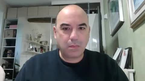 Snapshot of alexct77 chatting on 03/27/26, 05:12 alexct77 online show from 03/27/26, 05:12