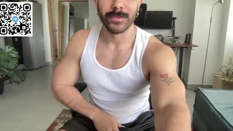 Snapshot of alexdimartino chatting on 04/22/26, 03:24 Alex Dimartino online show from 04/22/26, 03:24