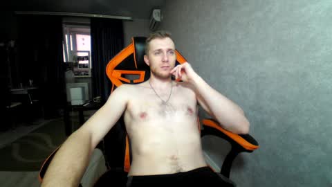 Alex online show from 12/25/24, 01:30