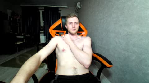 Alex online show from 02/07/25, 10:41