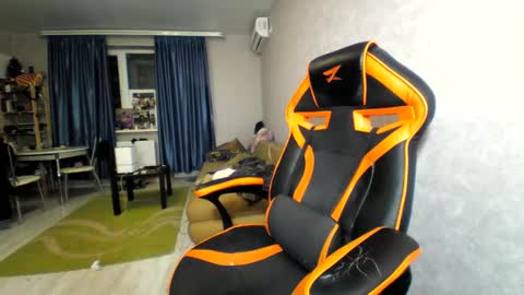 Alex online show from 03/05/25, 06:01