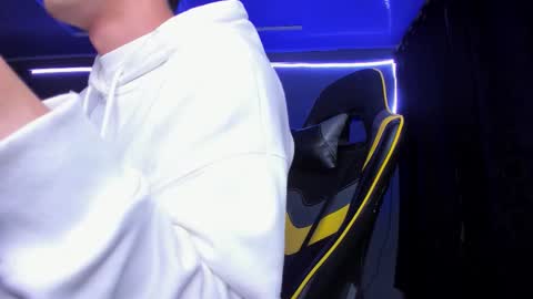 alexgiraldo__ online show from 11/01/25, 10:50