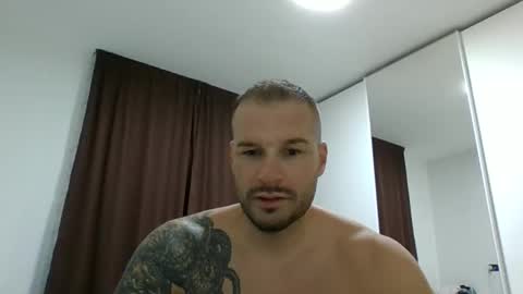 rey ale84 online show from 01/18/25, 01:40