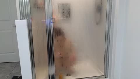 Alexi online show from 01/16/25, 01:47