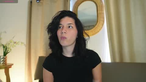 alexia_clark7 online show from 02/04/26, 08:03