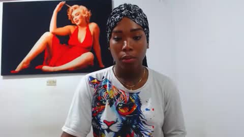 Snapshot of alexia_sinclaire24 chatting on 03/26/26, 01:33 alexia_sinclaire24 online show from 03/26/26, 01:33