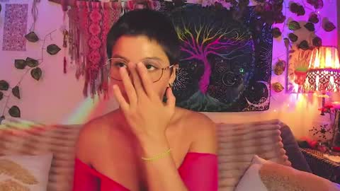 Snapshot of alexiafisher_ chatting on 04/18/26, 11:38 Alex online show from 04/18/26, 11:38