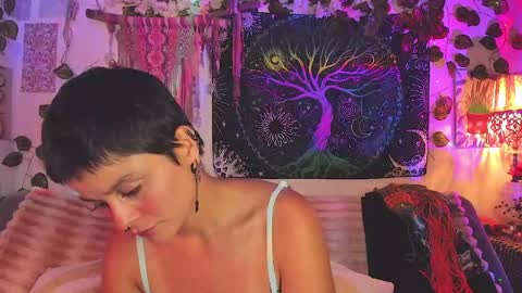 Snapshot of alexiafisher_ chatting on 04/25/26, 02:14 Alex online show from 04/25/26, 02:14