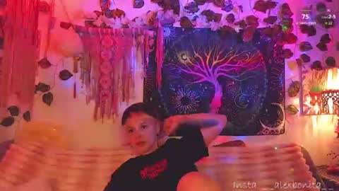 Snapshot of alexiafisher_ chatting on 07/12/26, 02:02 Alex online show from 07/12/26, 02:02