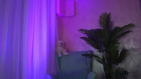 Snapshot of alexiapink chatting on 06/29/26, 10:15 Alexia online show from 06/29/26, 10:15