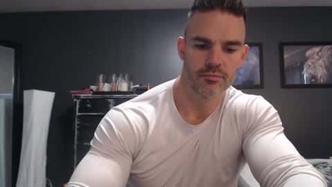 Snapshot of alexiarain chatting on 11/12/25, 06:30 Alex online show from 11/12/25, 06:30