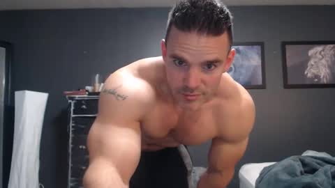 Snapshot of alexiarain chatting on 11/22/25, 11:37 Alex online show from 11/22/25, 11:37