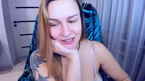 Alexia online show from 02/19/26, 04:14
