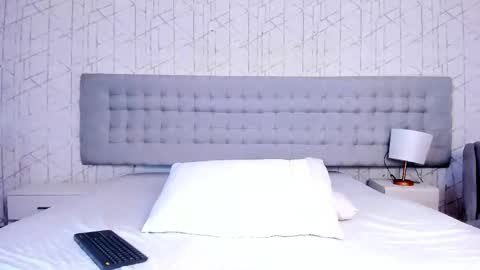 Alexia Brown online show from 12/22/25, 02:14