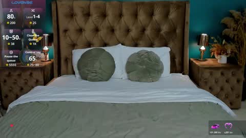 Snapshot of alexiisocean chatting on 10/31/25, 06:14 Alexis online show from 10/31/25, 06:14