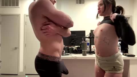 Snapshot of alexilottt chatting on 01/29/25, 03:33 Chesxbradyminajj online show from 01/29/25, 03:33