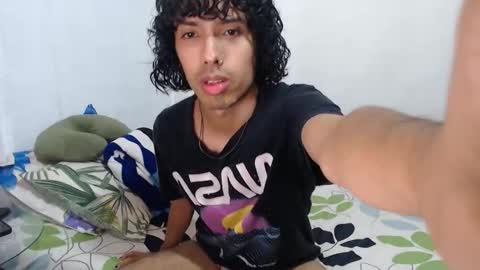 Alexis online show from 11/12/25, 09:21