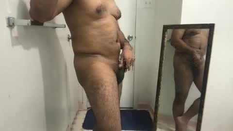 Snapshot of alexis69mm chatting on 12/30/24, 03:14 Alex online show from 12/30/24, 03:14