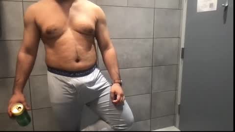 Snapshot of alexis69mm chatting on 02/12/25, 09:01 Alex online show from 02/12/25, 09:01