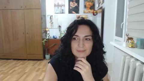 AlexisMillers online show from 11/22/25, 06:51