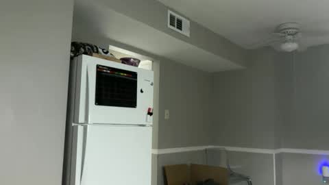 Snapshot of alexispaige06 chatting on 10/25/25, 04:57 alexispaige06 online show from 10/25/25, 04:57