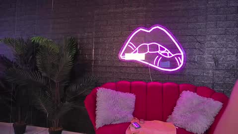 Alexis Texas online show from 02/07/25, 07:50