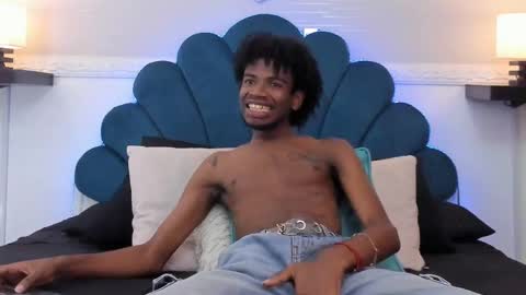 Snapshot of alexjaccob chatting on 10/04/25, 01:09 Alex Jaccob online show from 10/04/25, 01:09