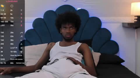 Snapshot of alexjaccob chatting on 10/07/25, 01:52 Alex Jaccob online show from 10/07/25, 01:52