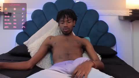 Snapshot of alexjaccob chatting on 10/15/25, 01:44 Alex Jaccob online show from 10/15/25, 01:44