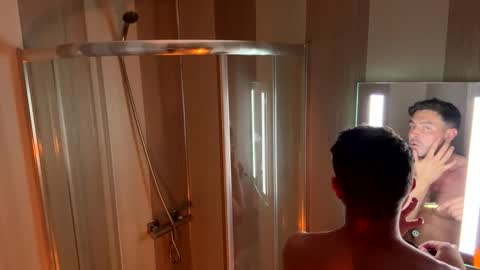 Snapshot of alexlive1 chatting on 10/04/25, 10:08 alexlive1 online show from 10/04/25, 10:08