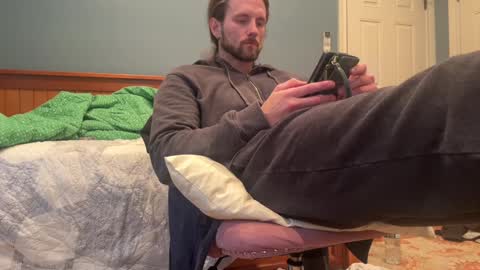 Snapshot of alexmanndickerson chatting on 01/06/25, 03:51 Alex Mann online show from 01/06/25, 03:51