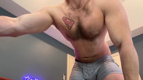 Snapshot of alexmanndickerson chatting on 02/01/25, 02:45 Alex Mann online show from 02/01/25, 02:45