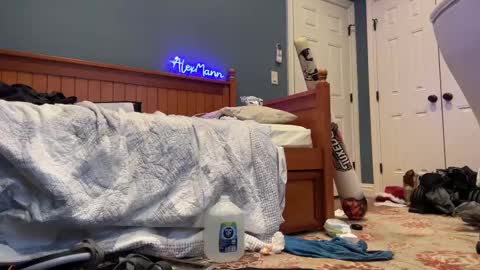 Snapshot of alexmanndickerson chatting on 03/06/25, 01:03 Alex Mann online show from 03/06/25, 01:03