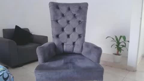 Maximuss online show from 11/30/25, 07:29