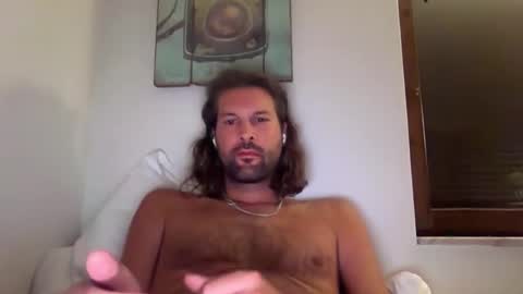 Snapshot of alexpericence chatting on 09/20/25, 03:18 Alex online show from 09/20/25, 03:18