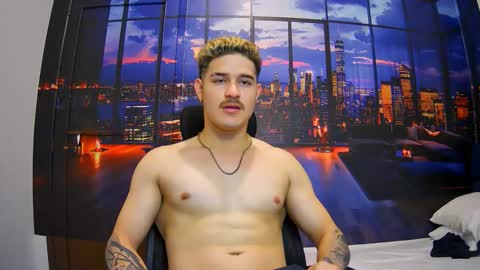 Snapshot of alexpierss chatting on 10/02/25, 08:05 Alex online show from 10/02/25, 08:05