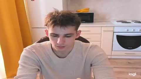 Snapshot of alexs_771 chatting on 05/04/26, 07:59 Dennis online show from 05/04/26, 07:59