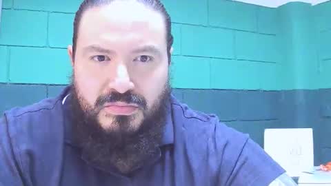 Snapshot of alextambet chatting on 03/10/26, 03:28 alextambet online show from 03/10/26, 03:28