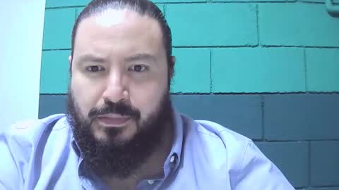 Snapshot of alextambet chatting on 04/13/26, 12:54 alextambet online show from 04/13/26, 12:54