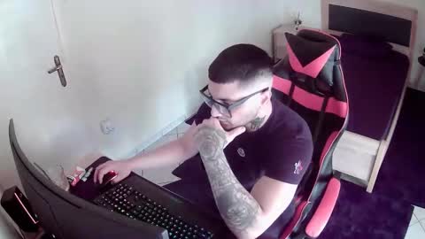 Snapshot of alexthepro00 chatting on 02/06/26, 09:12 alexthepro00 online show from 02/06/26, 09:12