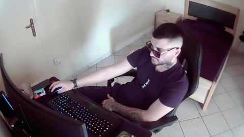 Snapshot of alexthepro00 chatting on 06/02/26, 12:07 alexthepro00 online show from 06/02/26, 12:07