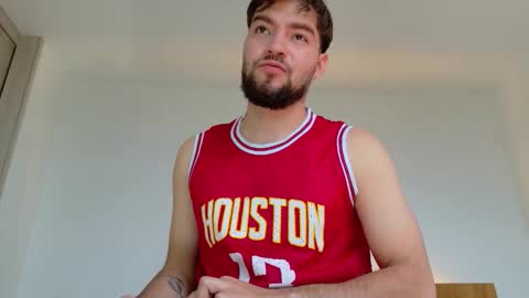 Snapshot of alextwunkk chatting on 11/14/25, 10:18 Alex online show from 11/14/25, 10:18