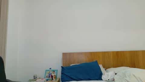 Snapshot of alextwunkk chatting on 03/08/26, 02:04 Alex online show from 03/08/26, 02:04