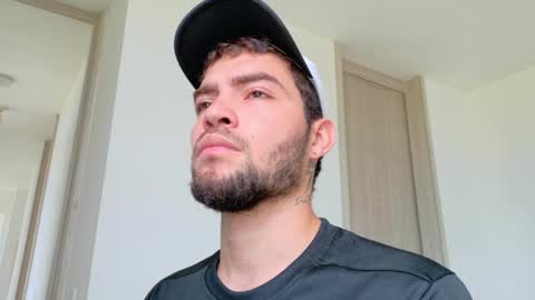 Snapshot of alextwunkk chatting on 04/07/26, 07:47 Alex online show from 04/07/26, 07:47