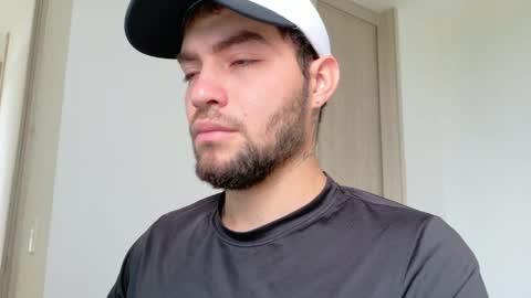 Snapshot of alextwunkk chatting on 04/08/26, 05:35 Alex online show from 04/08/26, 05:35