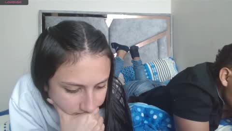 alex y luisa online show from 02/14/25, 06:51